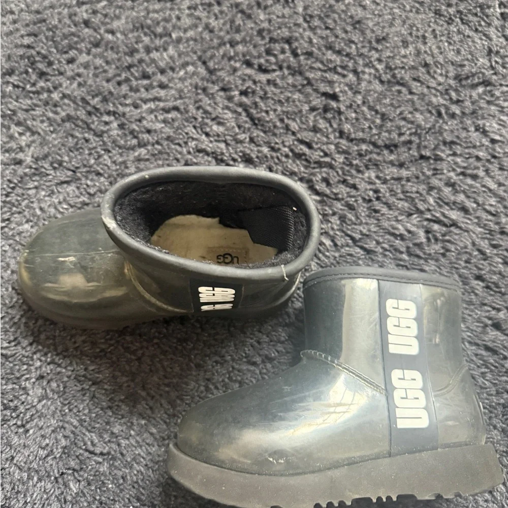 UGG Kids Boots Classic Clear Mini II Sz 10